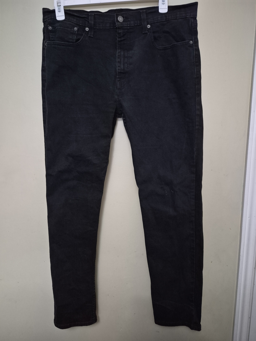 Levi's Men's Slim Straight Black Jeans